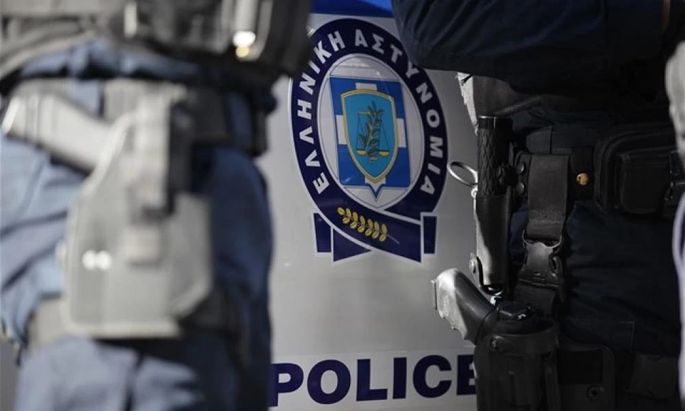 Θύμα διάρρηξης έπεσε επιχειρηματίας, συνιδιοκτήτης γνωστού καφέ-μπαρ της Γλυφάδας